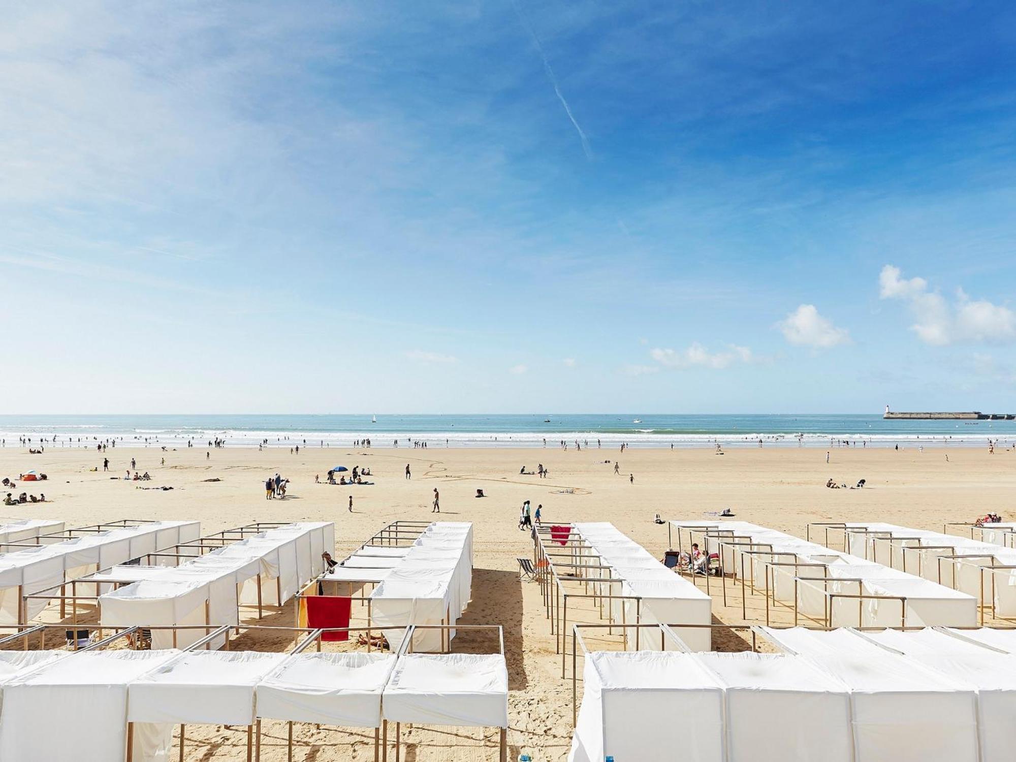 Appartement Moderne Au Centre-Ville, 150M Plage, Wifi, Confort Ideal Pour Familles - Fr-1-92-876 Les Sables-d'Olonne Bagian luar foto